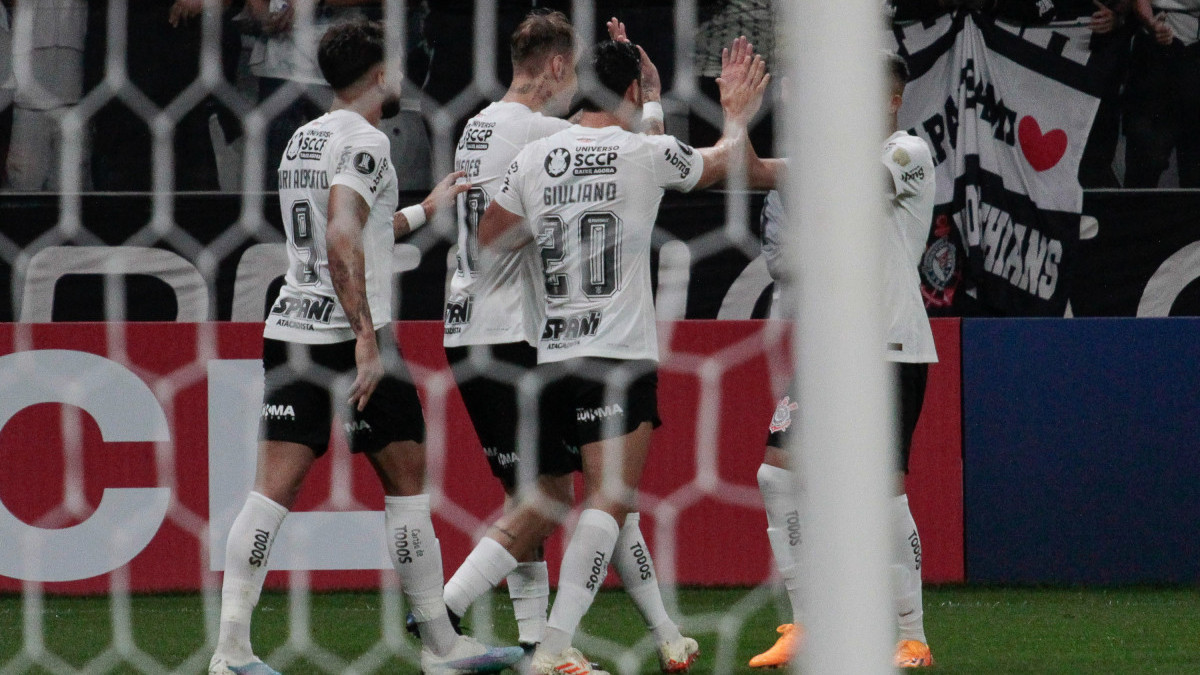 Defesa Falha E Corinthians Perde Do Del Valle Na Estreia De Luxemburgo