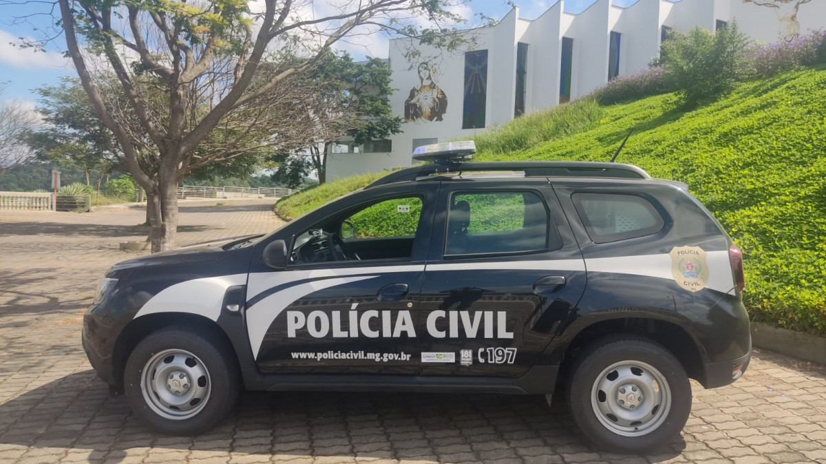 Pol Cia Civil Prende Dupla Suspeita De Roubo Em Muria