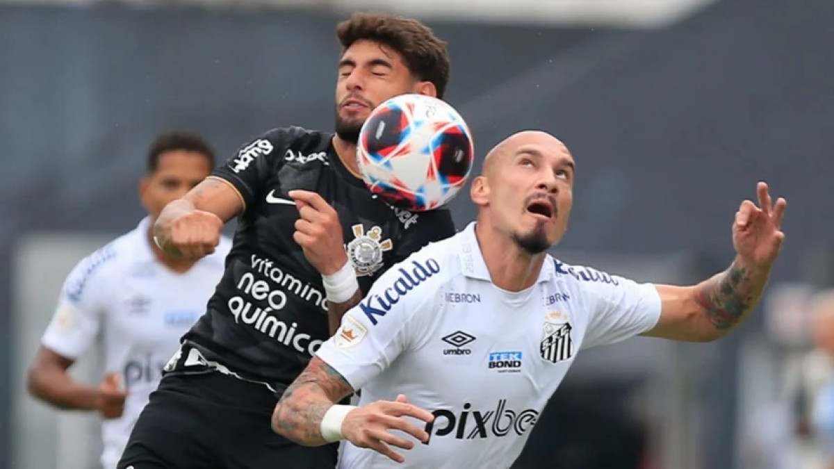 Santos e Corinthians empatam na Vila em jogo movimentado e com ação do VAR