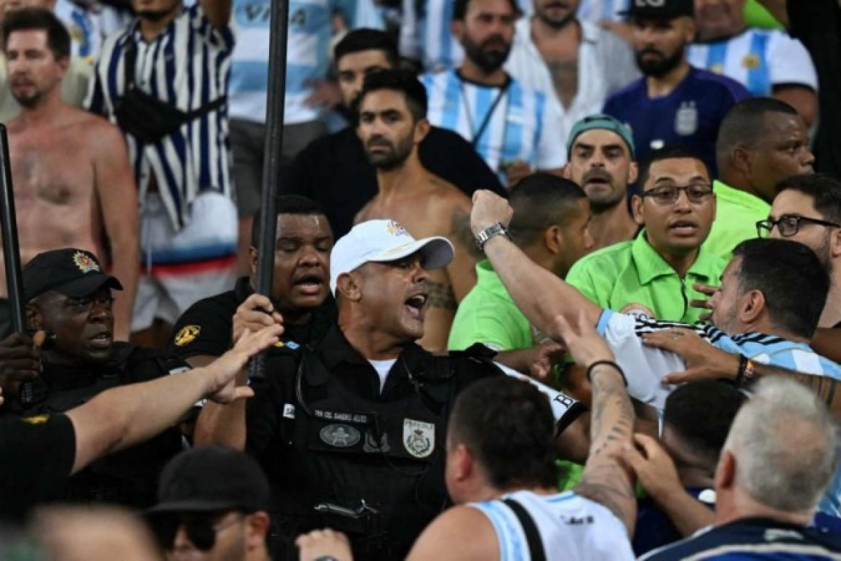 Maracanã tem briga entre torcedores, e Argentina deixa o campo