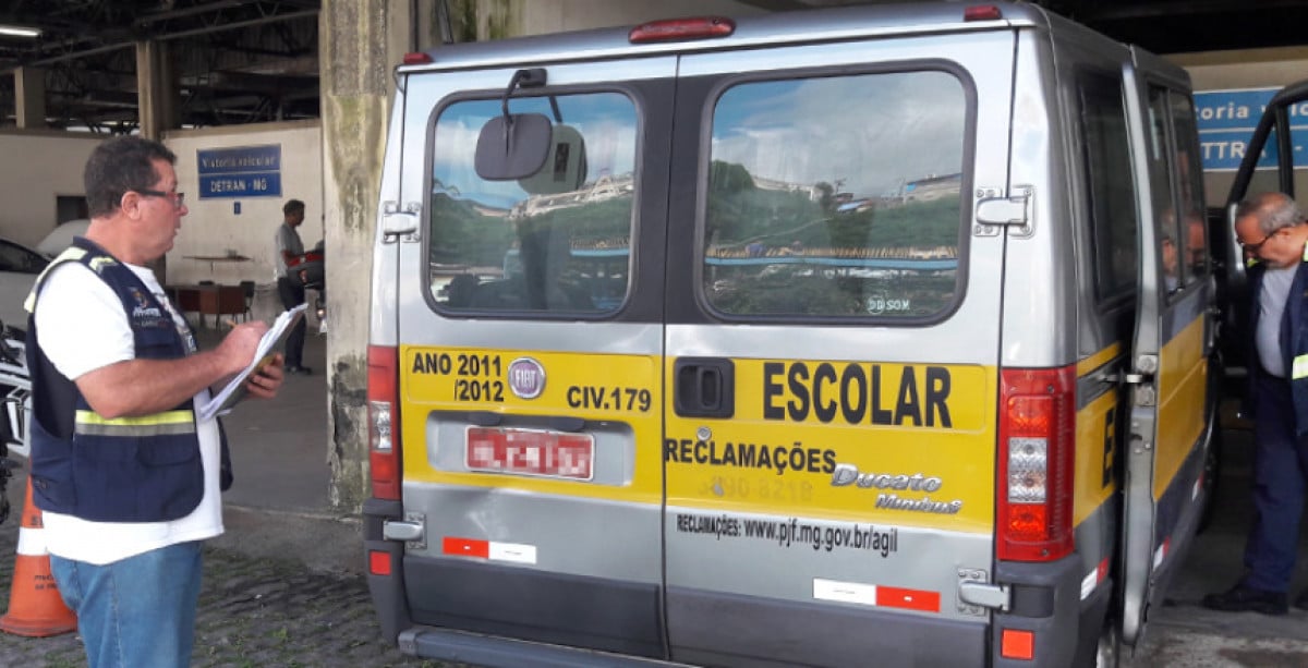 Vistoria de transporte escolar