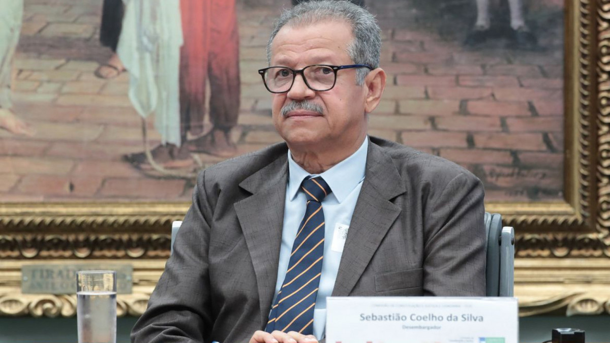 Advogado provoca tumulto e é detido no julgamento do STF