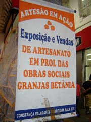 Foto dos produtos artesanais do Bazar