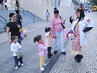 Foto de médica do barulho