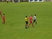 Foto do jogo no campo do Est?dio Municipal M?rio Hel?nio em Juiz de Fora para o coletivo com o Tupi