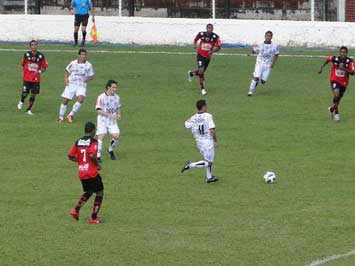 Jogadores Tupi e Oeste