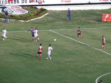 Jogadores do Tupi x Santa Cruz