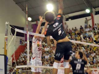 Jogo de vôlei UFJF x Florianópolis