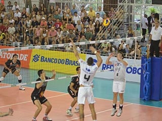 Equipe De V Lei Da Ufjf Vence O Volta Redonda Acessa Com Esporte