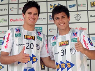 Jogadores do Tupi