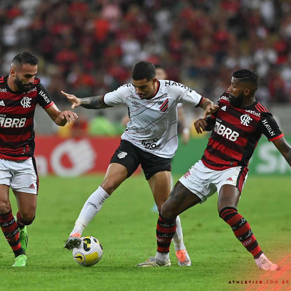 Flamengo domina, mas Athletico segura empate nas quartas da Copa do Brasil  | ACESSA.com - Esporte