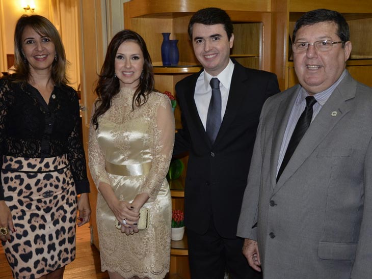 Maria Aparecida Fontes Cal - Daniele Siqueira - Bruno Siqueira - Julio Gasparette